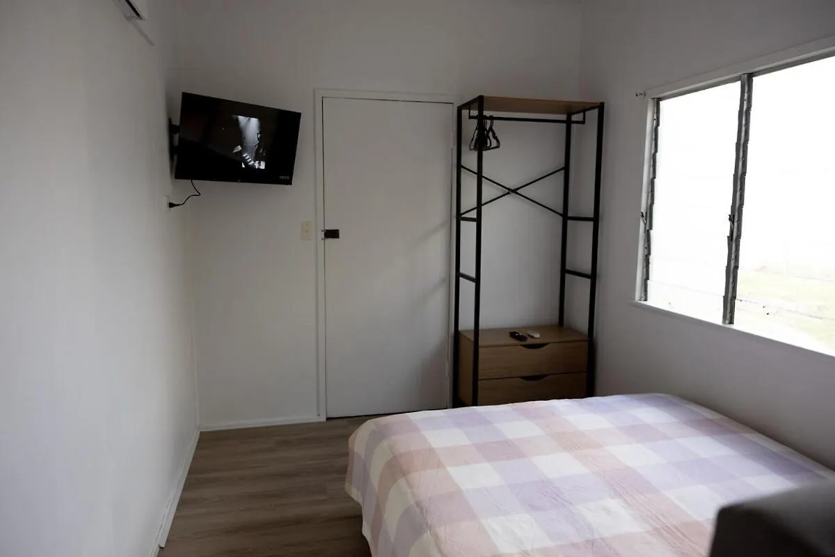 Apartment Ferienwohnung The Little Gem Clermont Australien